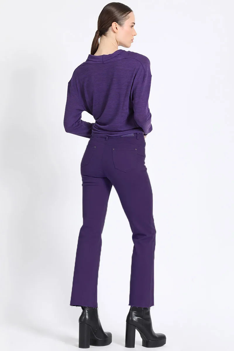 PANTALON SLIM, TIRO MEDIO, NEGRO