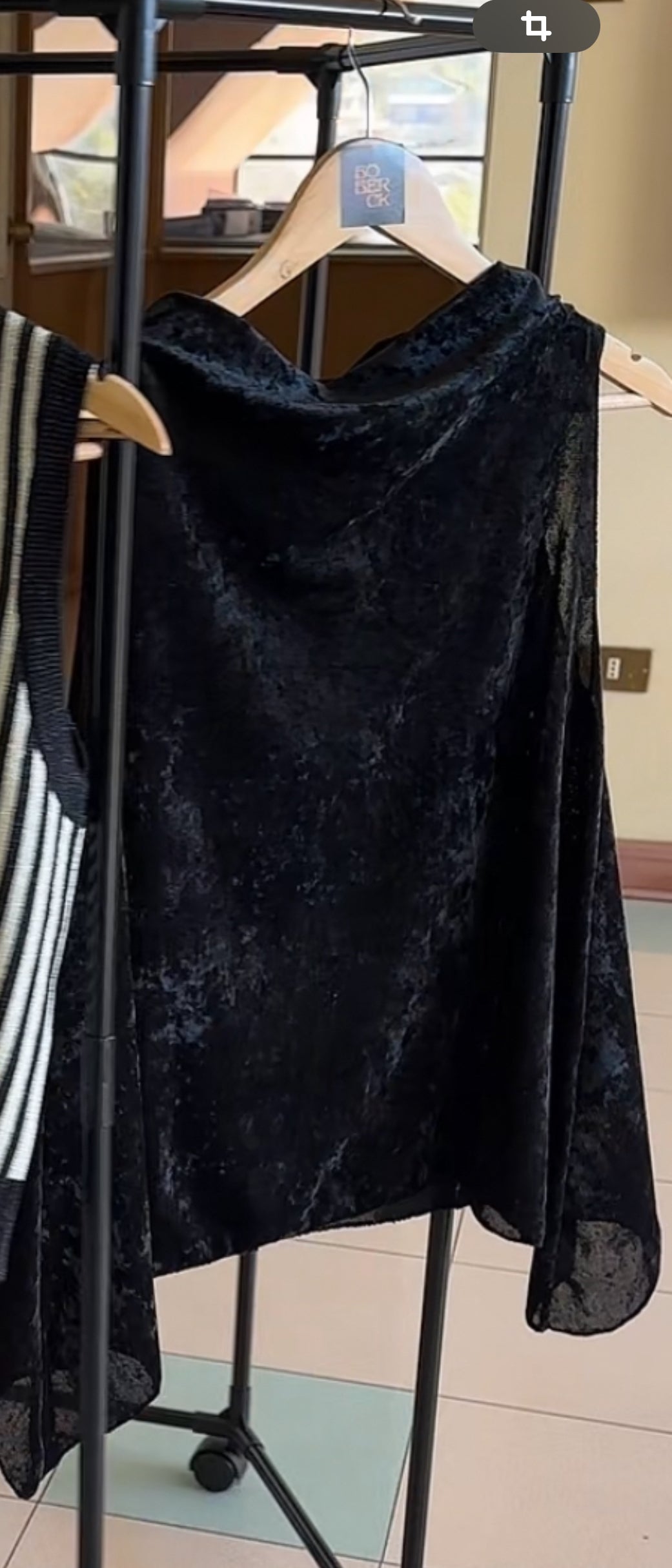 Top Velvet Ne