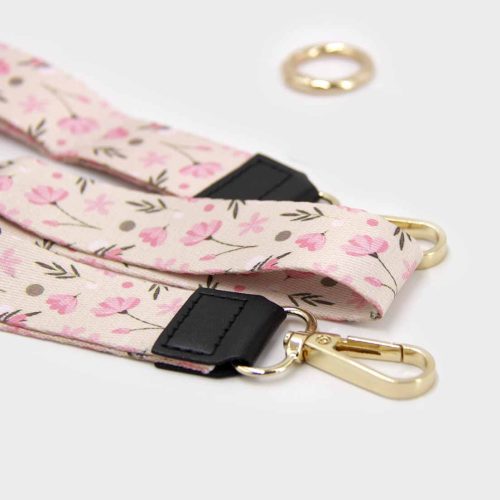 Strap Pinky para celular diseño floreado