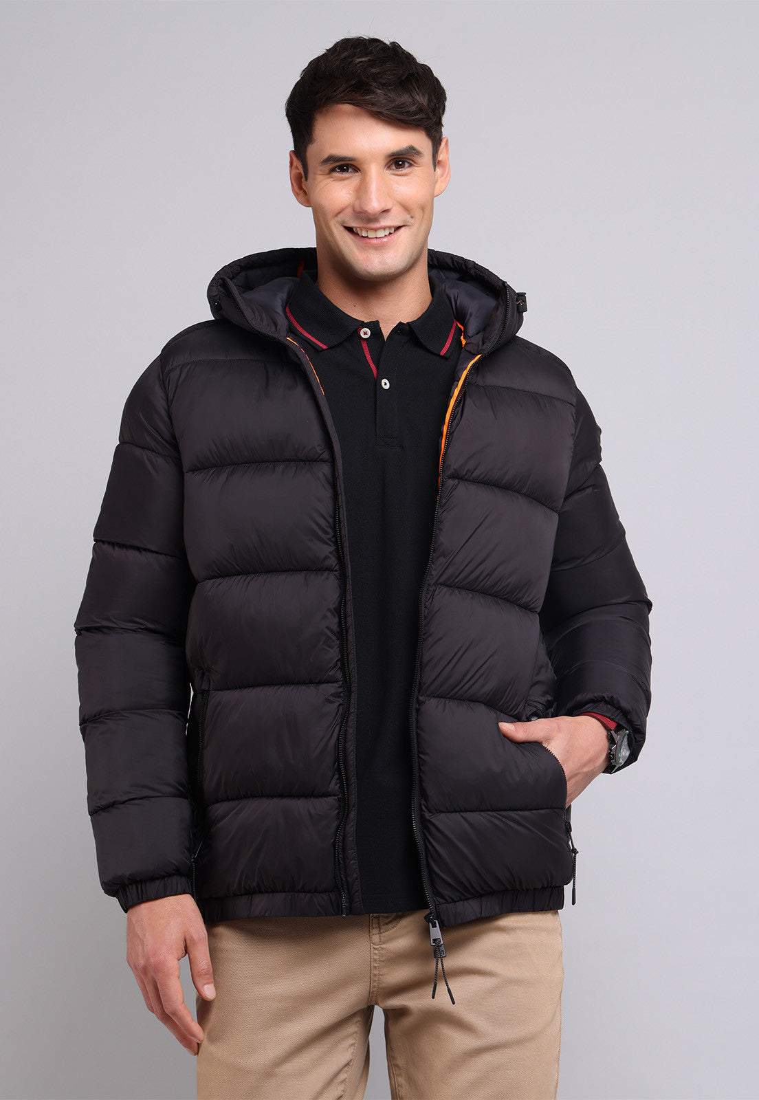 PARKA CON CAPUCHA ARROW