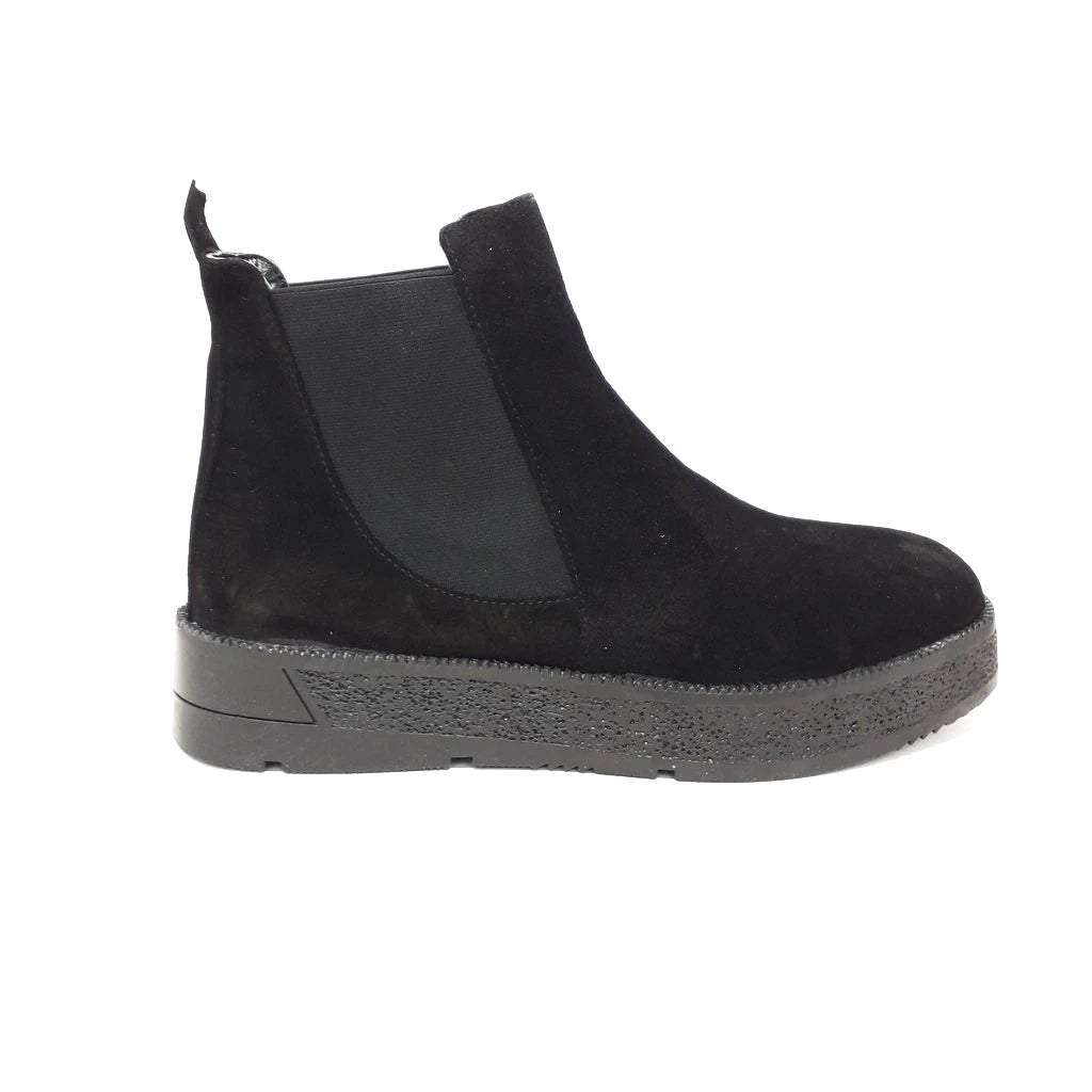 Marlow Black