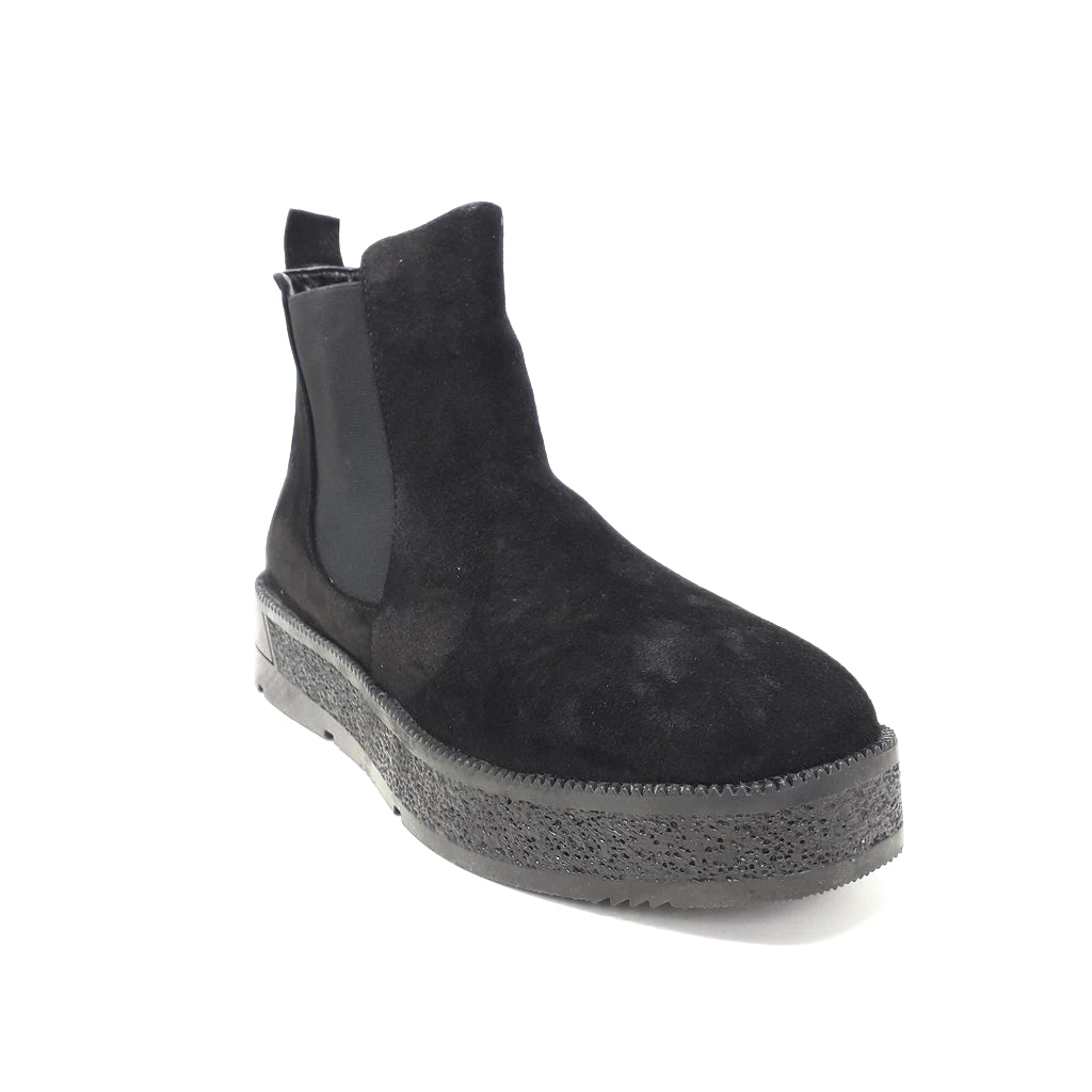 Marlow Black