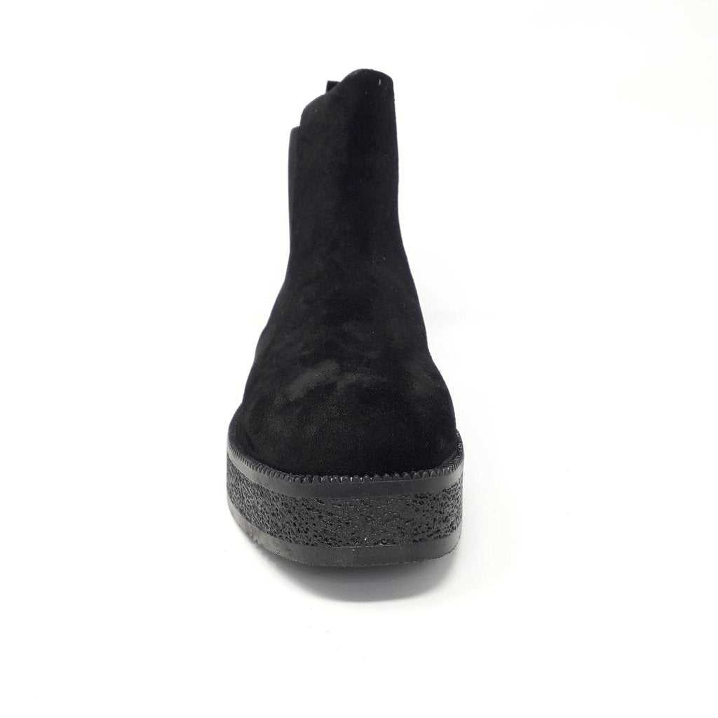 Marlow Black