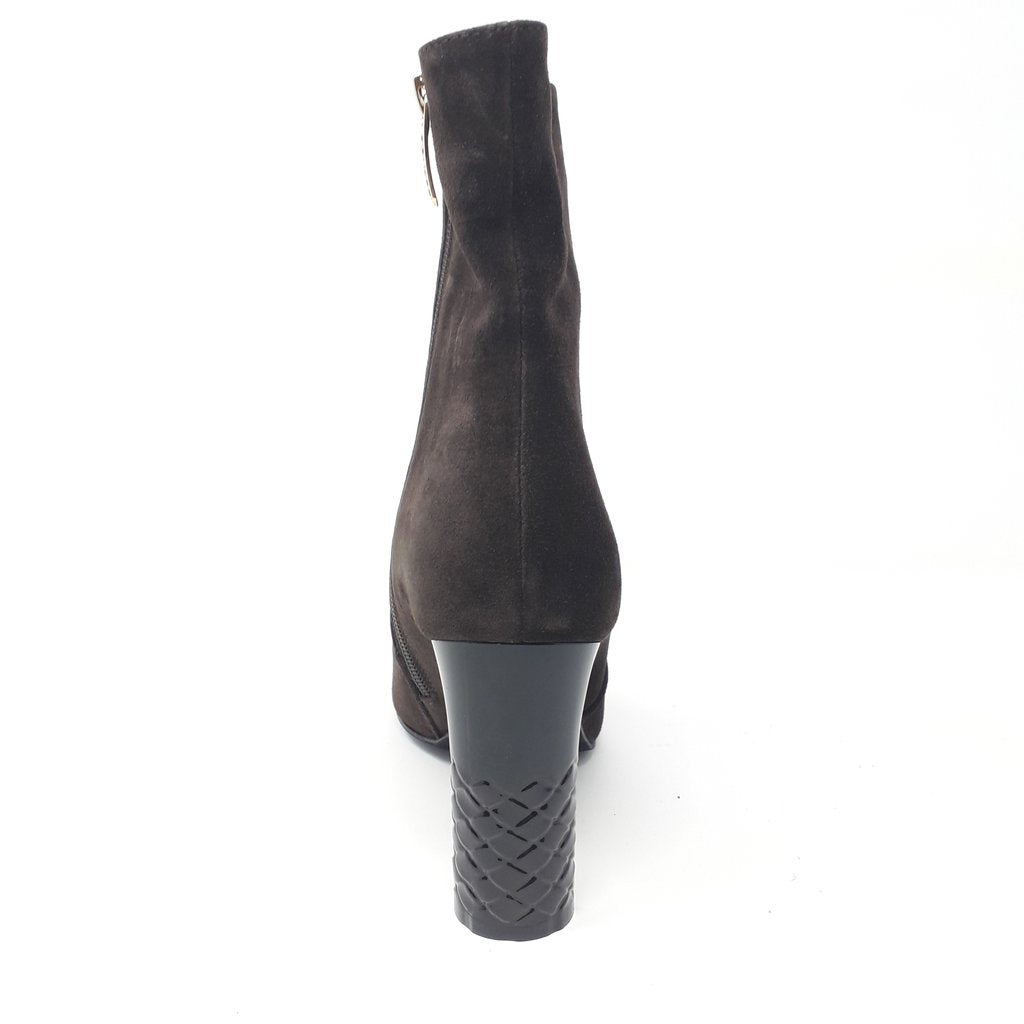 Botin Kaylee Brown