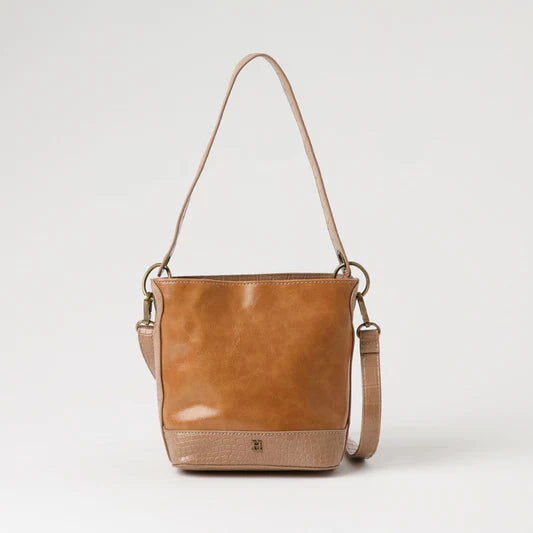 Cartera Caroll Tan