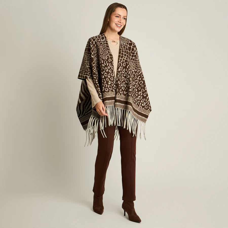 Poncho Café con Estampado Animal Print