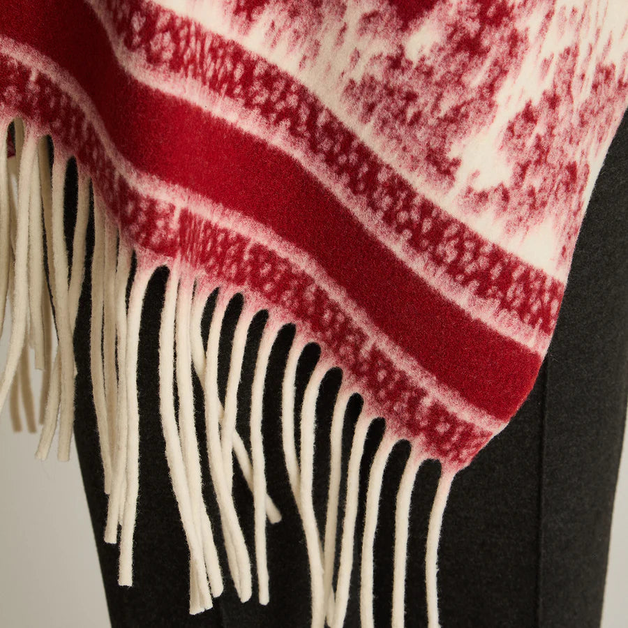 Poncho Rojo con Estampado Abstracto