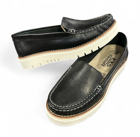 Mocasin Negro